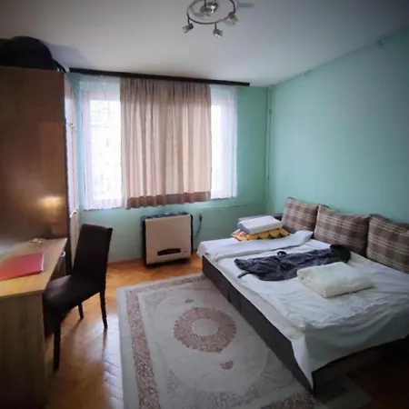 Karo Apartman *